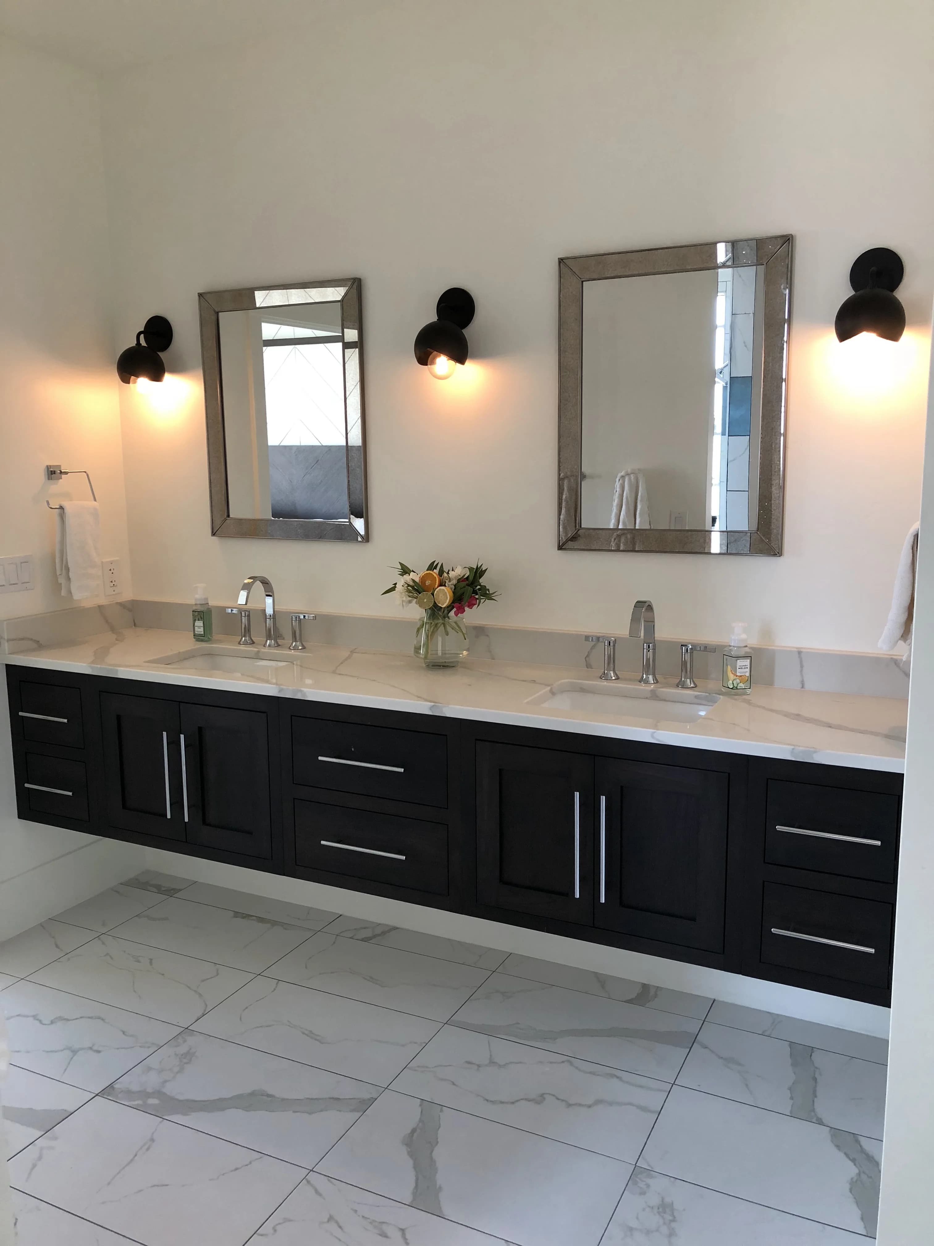 Luxury bathroom styling